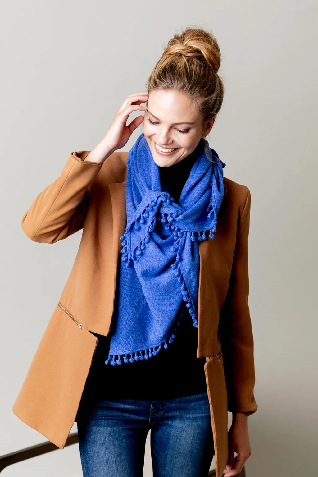 Pom-Pom Triangle Wrap - Ocean