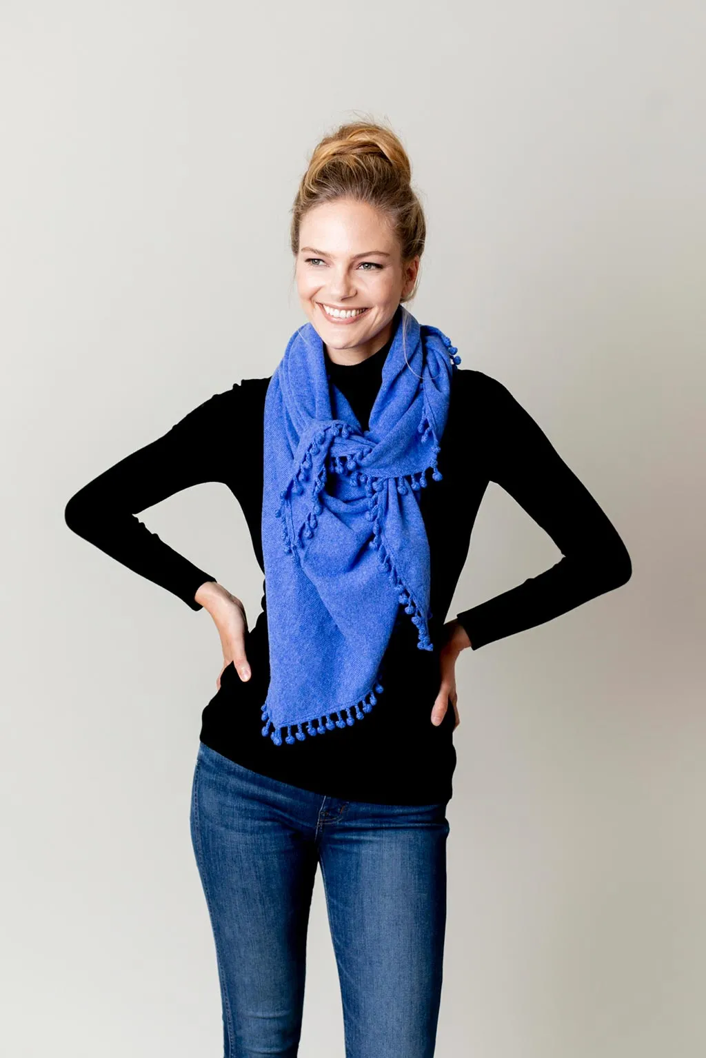 Pom-Pom Triangle Wrap - Ocean