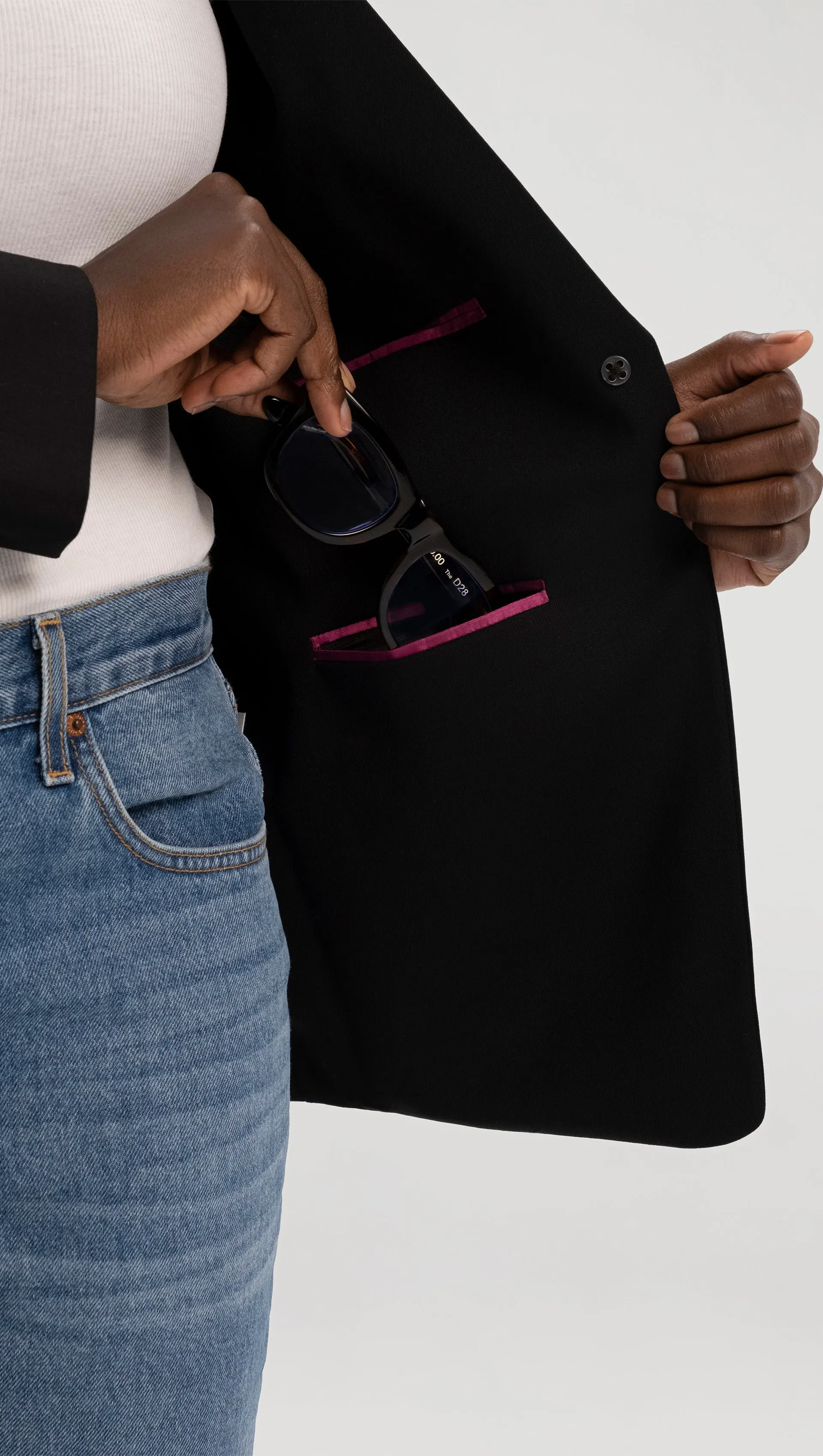 Single Button Blazer in Seasonless Wool | Black