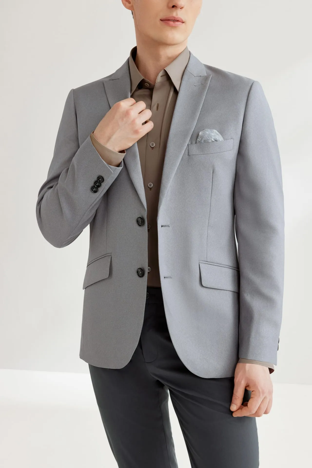 Teflon Finishing Stain Resistant Suit in Smart Fit
