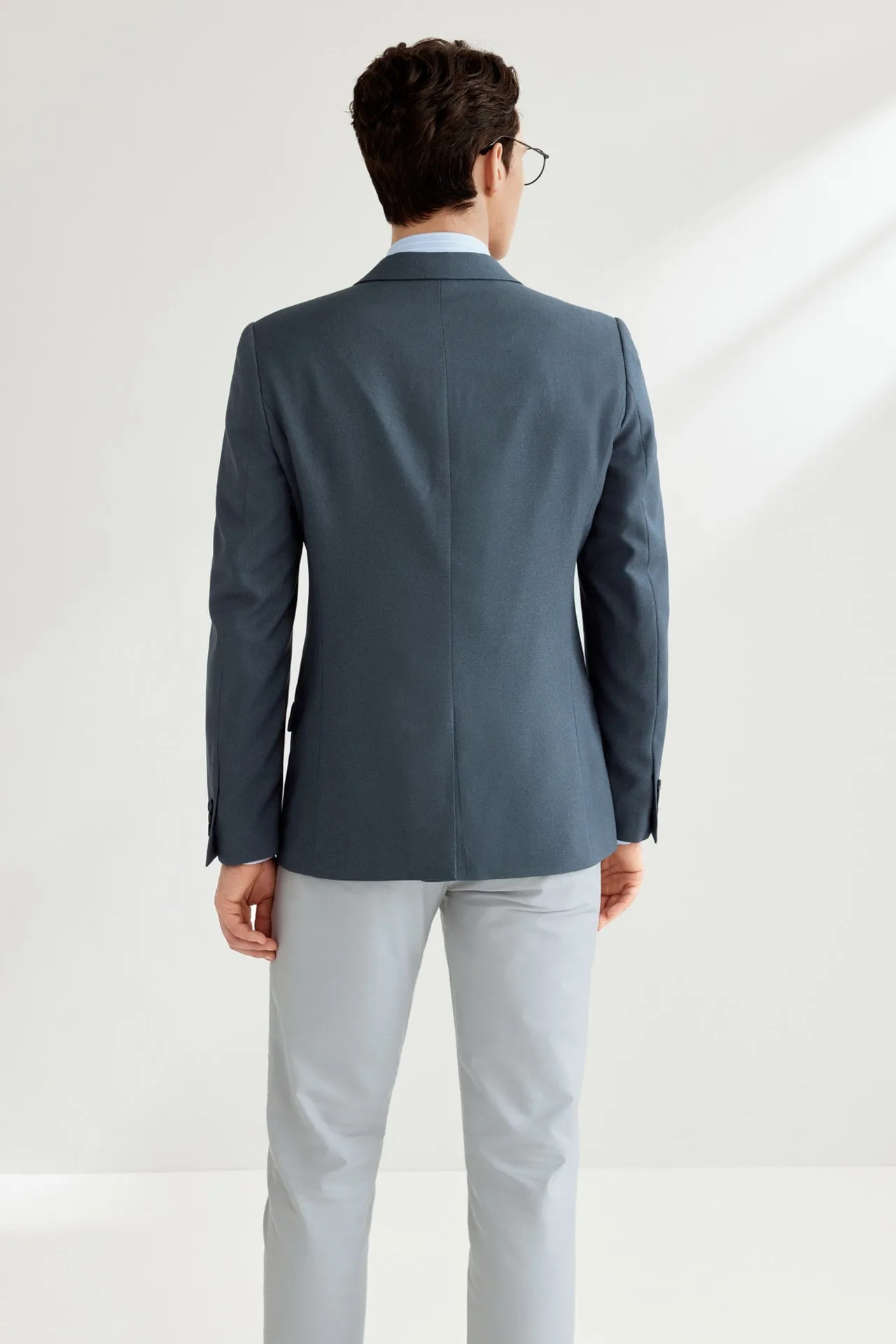 Teflon Finishing Stain Resistant Suit in Smart Fit