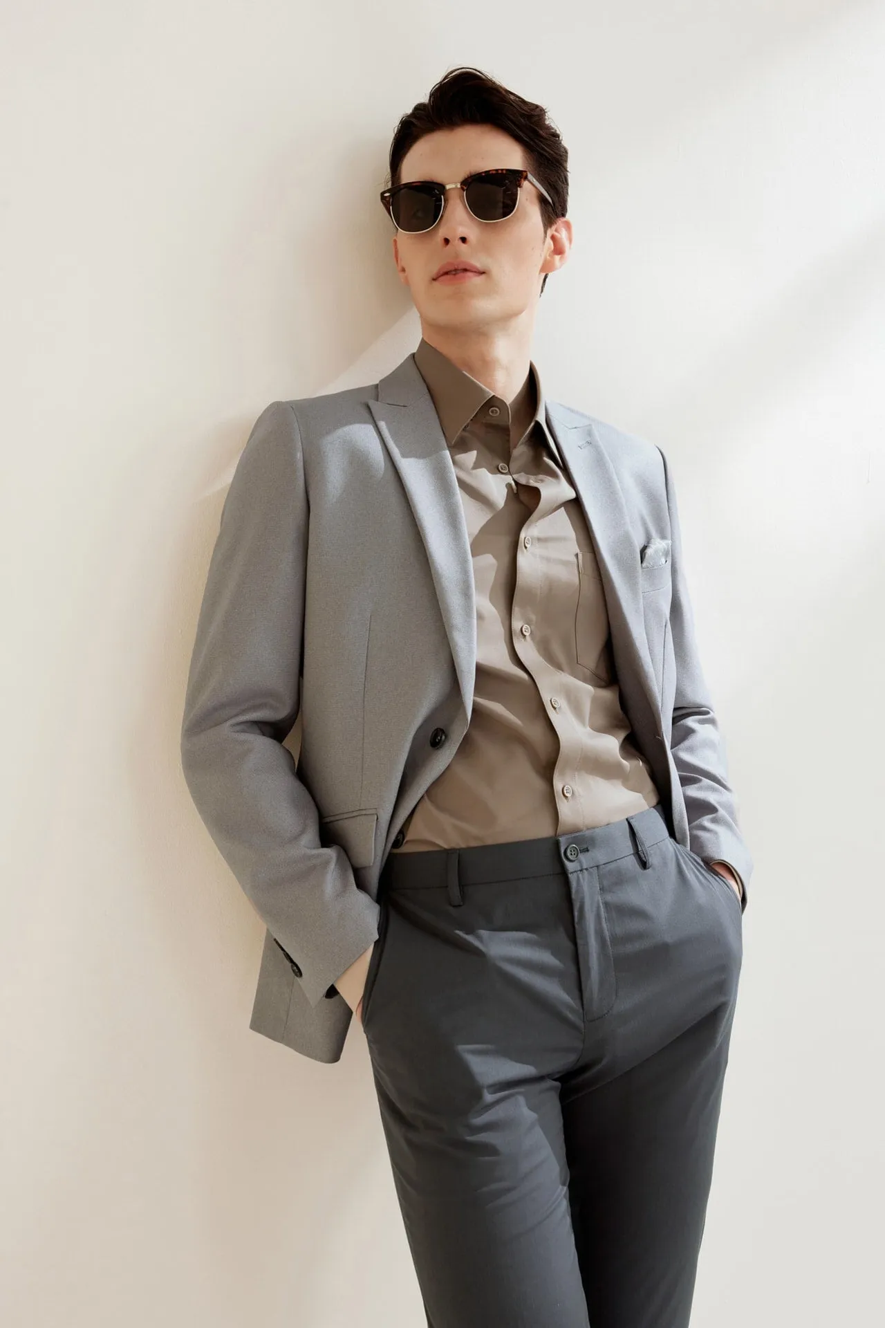 Teflon Finishing Stain Resistant Suit in Smart Fit