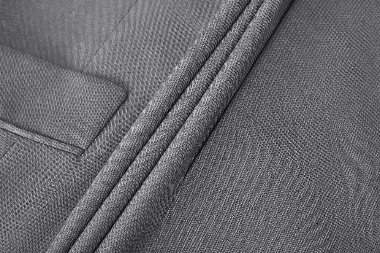 Teflon Finishing Stain Resistant Suit in Smart Fit