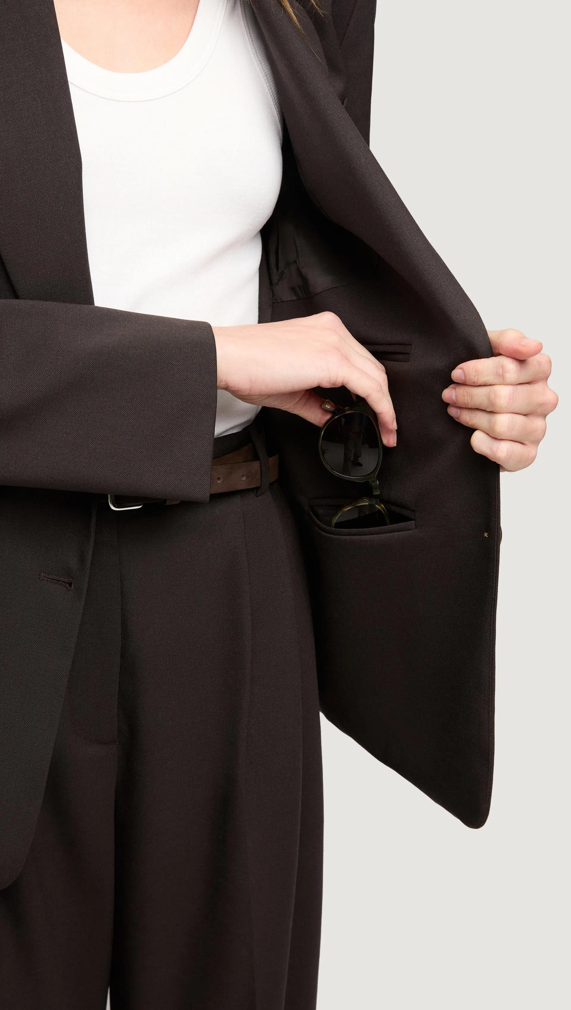 Two-Button Blazer in Seasonless Wool | Coffee